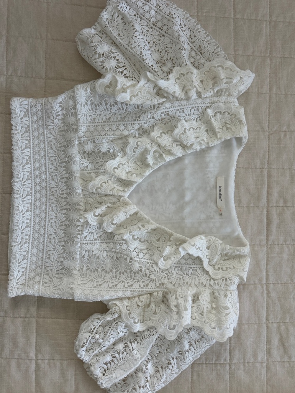 Lace V-Neck Puff Sleeve Top - White